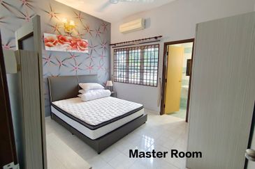 Alpine Village Apartment