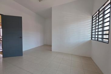 Ipoh klebang selatan freehold super long renovated double storey house for sale