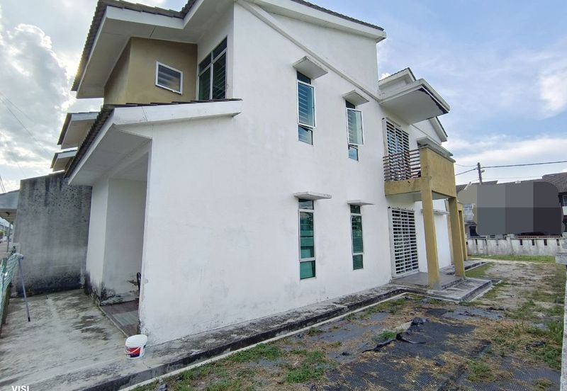 Ipoh sri klebang double storey inter corner house for rent