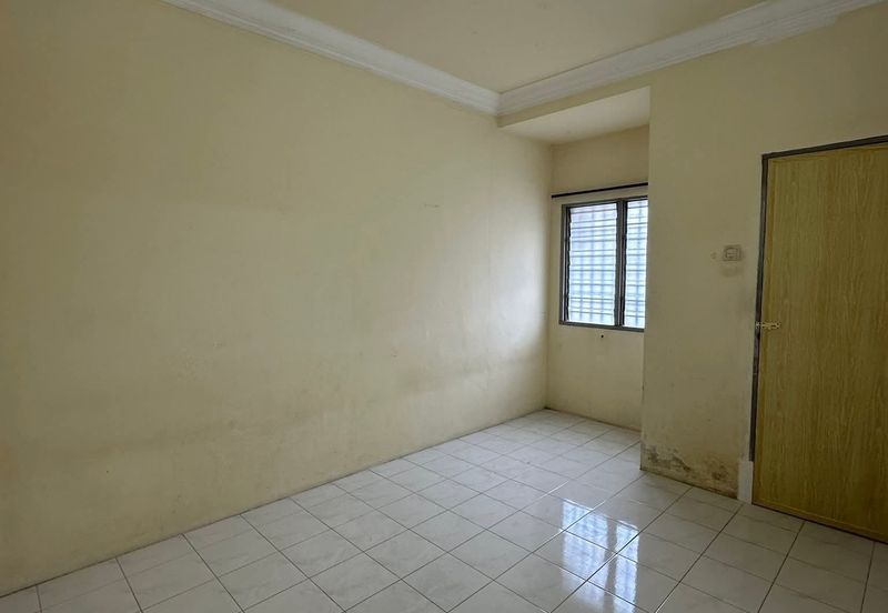 Ipoh bercham taman pakatan double storey house for rent