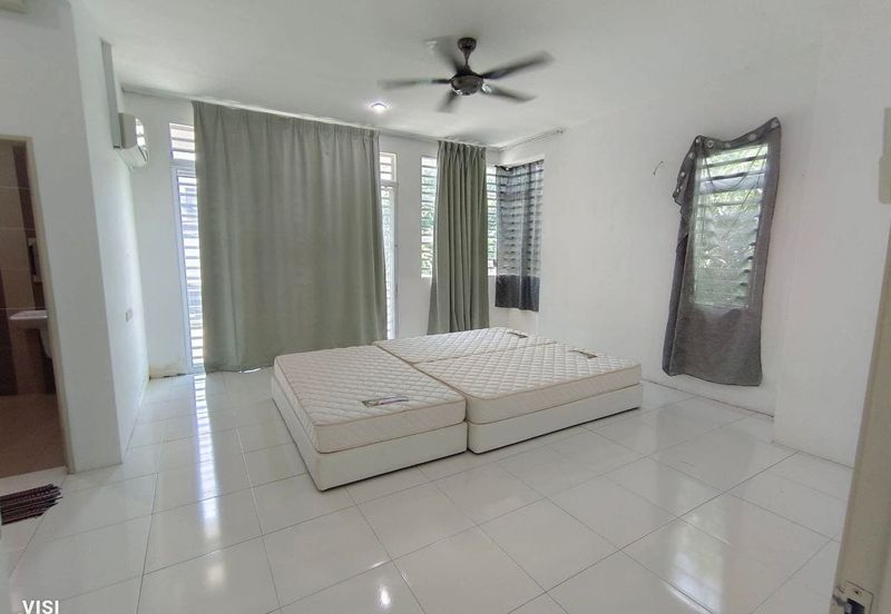 Ipoh bercham east gate fully furnished double storey house for rent