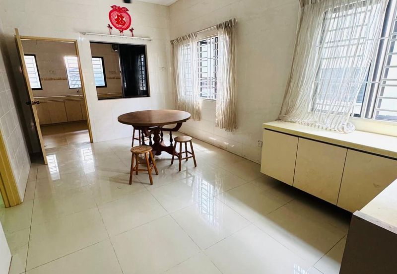 Ipoh bercham idaman partial furnished double storey house for rent