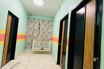 Ipoh klebang restu fully furnished double storey inter corner house for rent