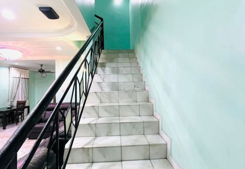 Ipoh klebang restu fully furnished double storey inter corner house for rent