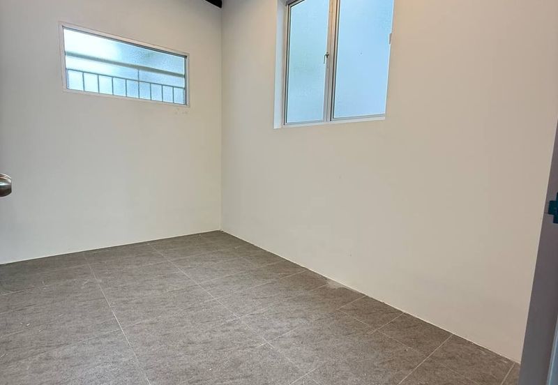 Ipoh meru scientex fully furnished 2 sty inter corner house for rent