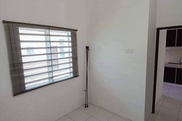 Perak batu gajah kinta permai renovated single storey house for sale