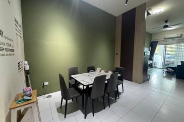 Perak batu gajah kinta permai renovated single storey house for sale