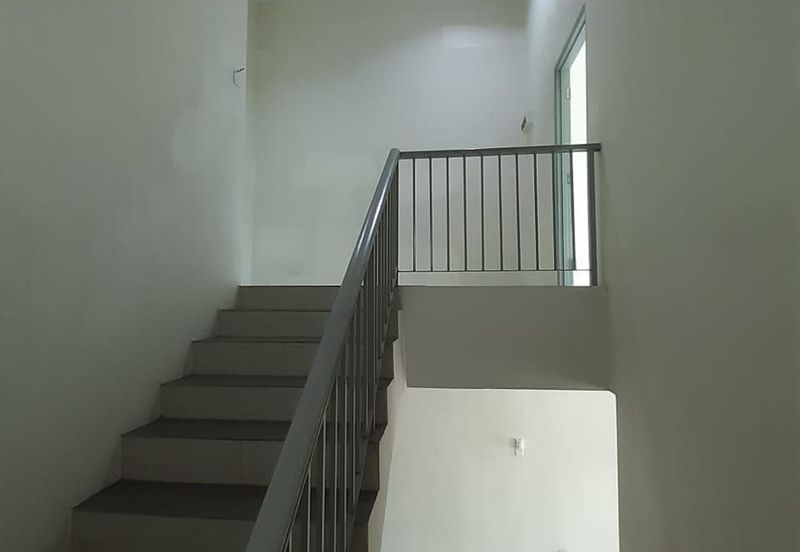 Ipoh meru raya double storey house for rent