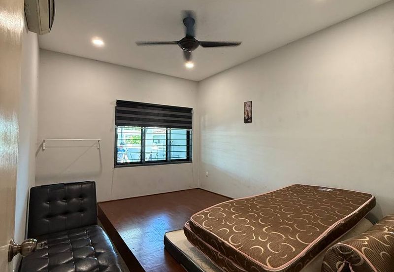 Ipoh garden east fully furnished renovated single storey house for rent