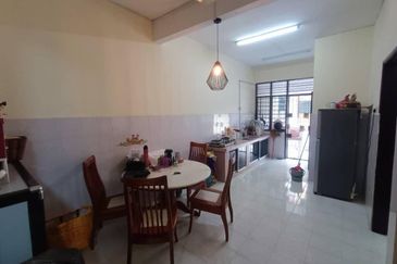 Ipoh garden east facing open renovated extended double storey house for sale