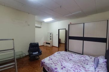 Ipoh garden east facing open renovated extended double storey house for sale