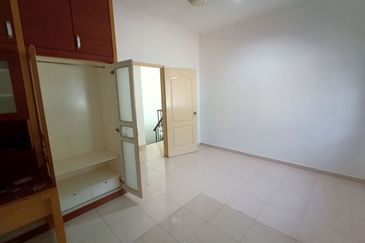 sunway garden villa double storey semi-d house for rent