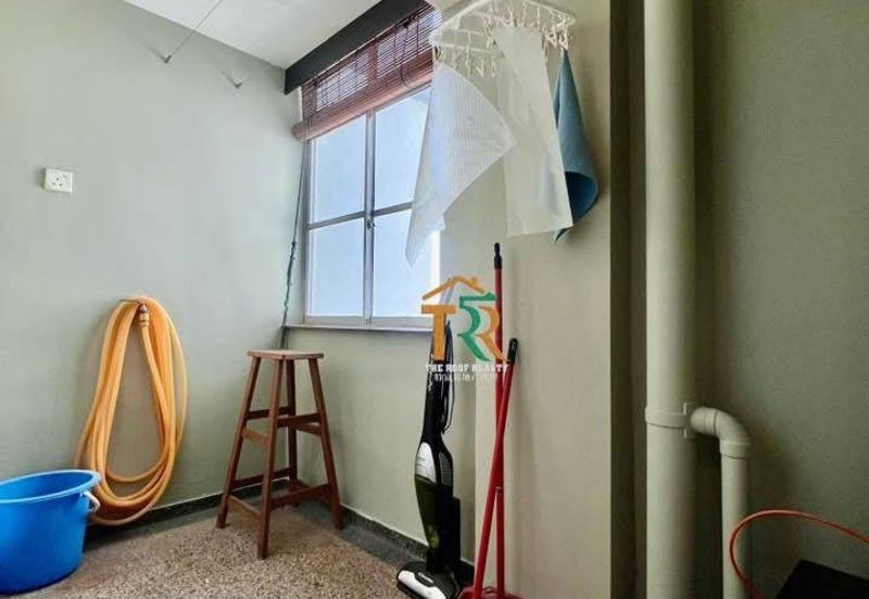 KONDOMINIUM DAMAIPURI