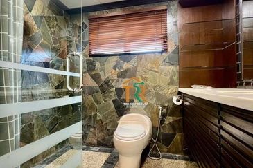 KONDOMINIUM DAMAIPURI