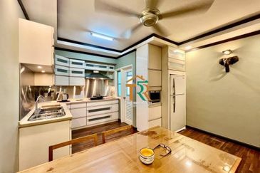 KONDOMINIUM DAMAIPURI