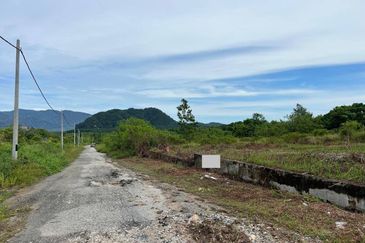 Ipoh chemor super big residential bungalow land for sale