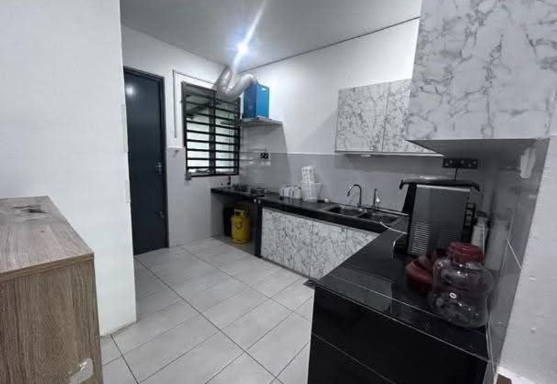 Ipoh klebang pine park renovated double storey house for rent