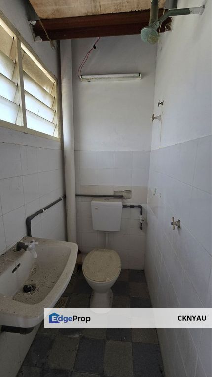 Ipoh botani panorama lapangan freehold corner unit flat for sale, Perak, Ipoh
