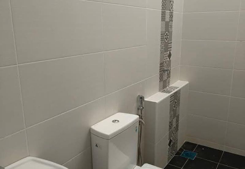 Ipoh jln kl kangsar gunung lang partial furnished single sty house for rent