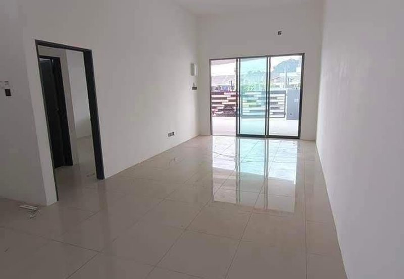 Ipoh jln kl kangsar gunung lang partial furnished single sty house for rent