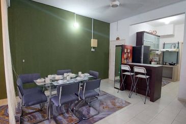 Alpine Village Apartment