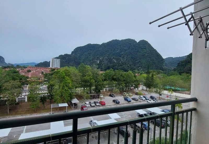 Alpine Village Apartment