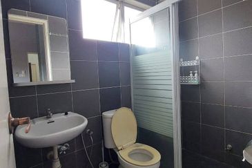 Alpine Village Apartment