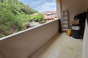 Ipoh menglembu utara tmn arkid double sty endlot house for sale