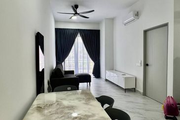 Ipoh garden Palazzo fully furnished 2 rooms condo for rent