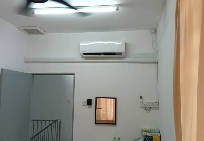 Ipoh meru chepor double storey inter corner house for rent