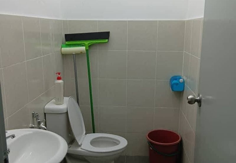 Ipoh meru chepor double storey inter corner house for rent