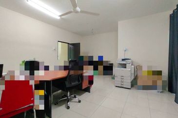 Ipoh lahat super big renovated extended double storey corner house for sale