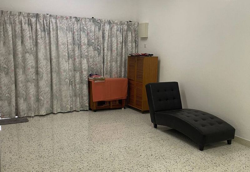 Ipoh first garden partial furnished single storey house for rent