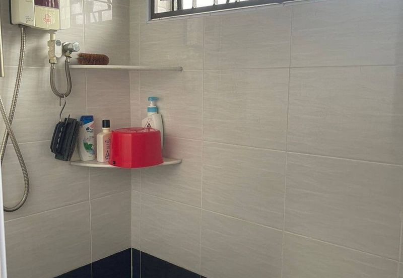 Ipoh first garden partial furnished single storey house for rent