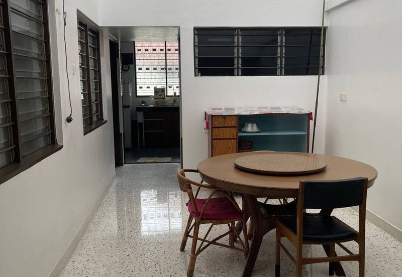 Ipoh first garden partial furnished single storey house for rent