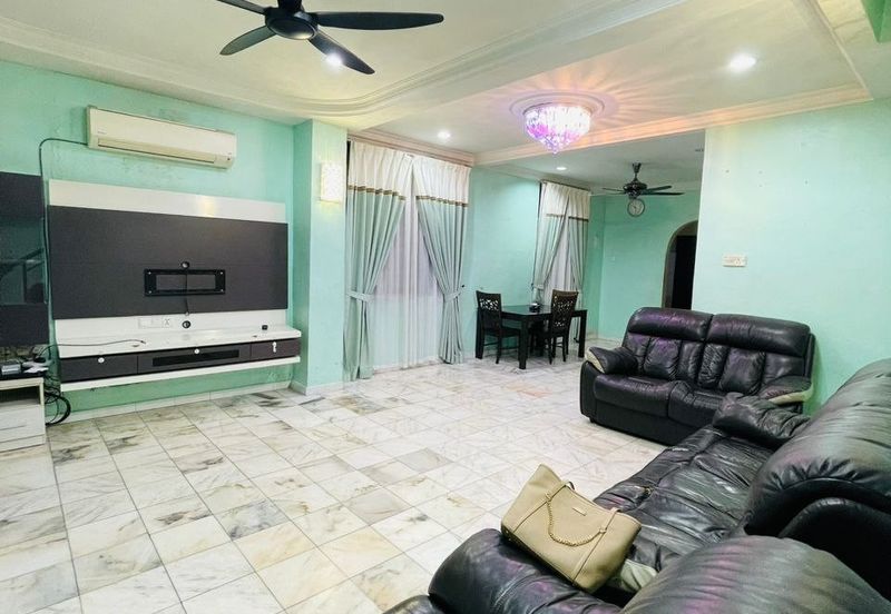 Ipoh klebang restu partial furnished 2 sty inter corner house for rent