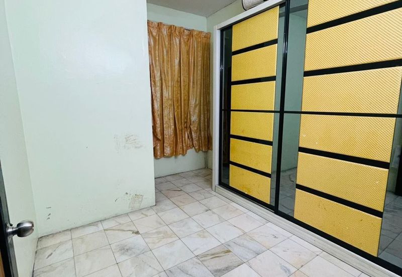 Ipoh klebang restu partial furnished 2 sty inter corner house for rent