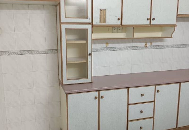 Ipoh pengkalan ria partial furnished double storey house for rent