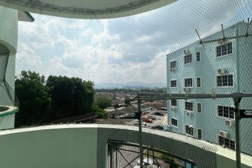 Ipoh gunung rapat hillcity fully furnished gated guarded 3 rooms condo for rent