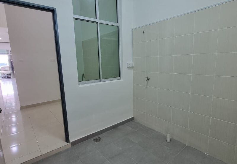 Ipoh pengkalan permai partial furnished single storey house for rent