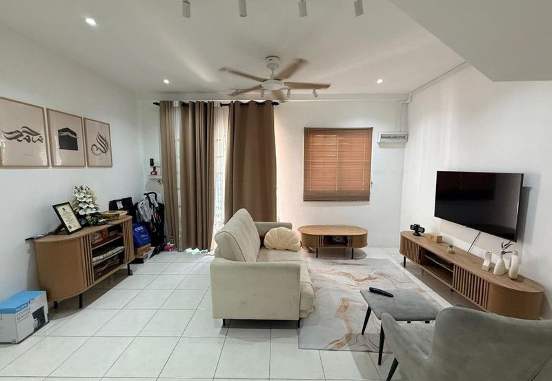 Ipoh meru chepor renovated double storey empty unit house for rent