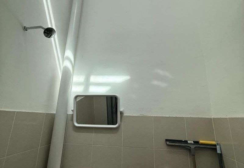 Ipoh meru chepor renovated double storey empty unit house for rent