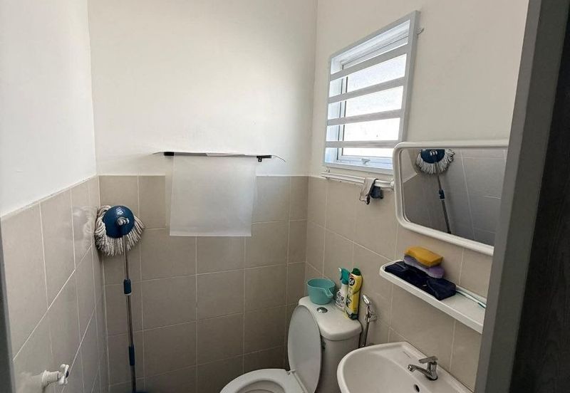 Ipoh meru chepor renovated double storey empty unit house for rent