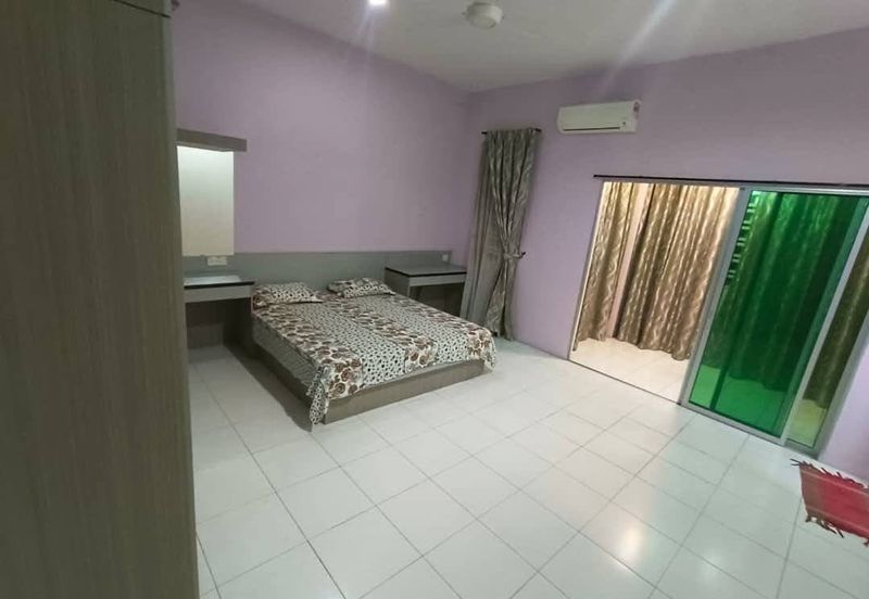 Ipoh chemor fully furnished double storey house for rent