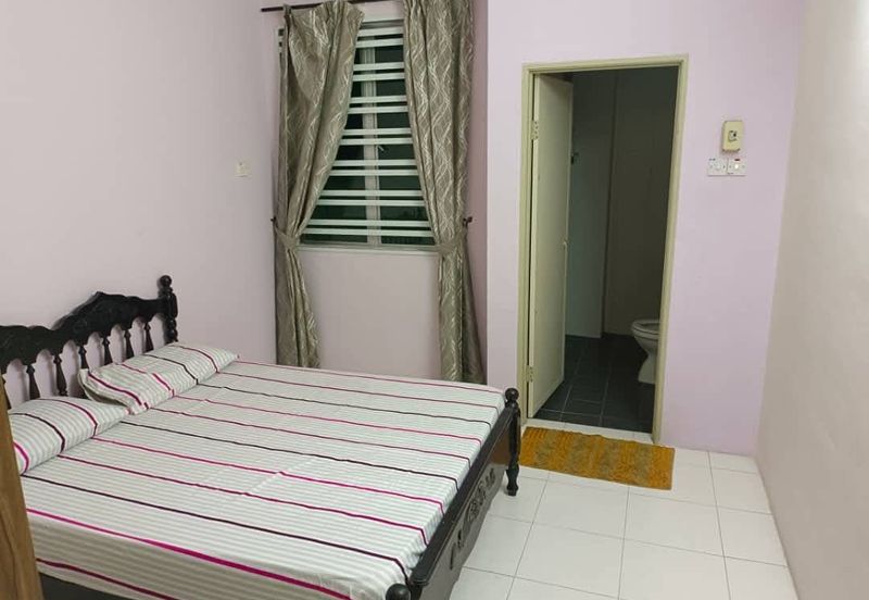 Ipoh chemor fully furnished double storey house for rent