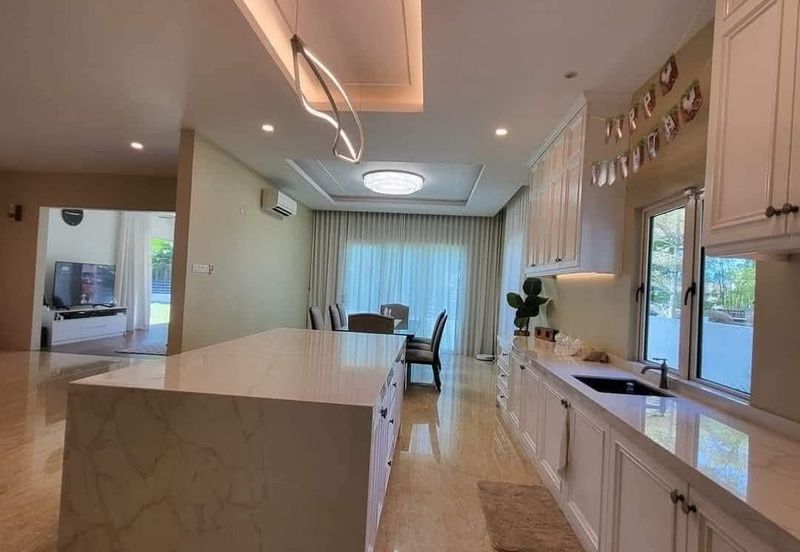 Ipoh tambun upland partial furnished 2sty semi-d corner house for rent