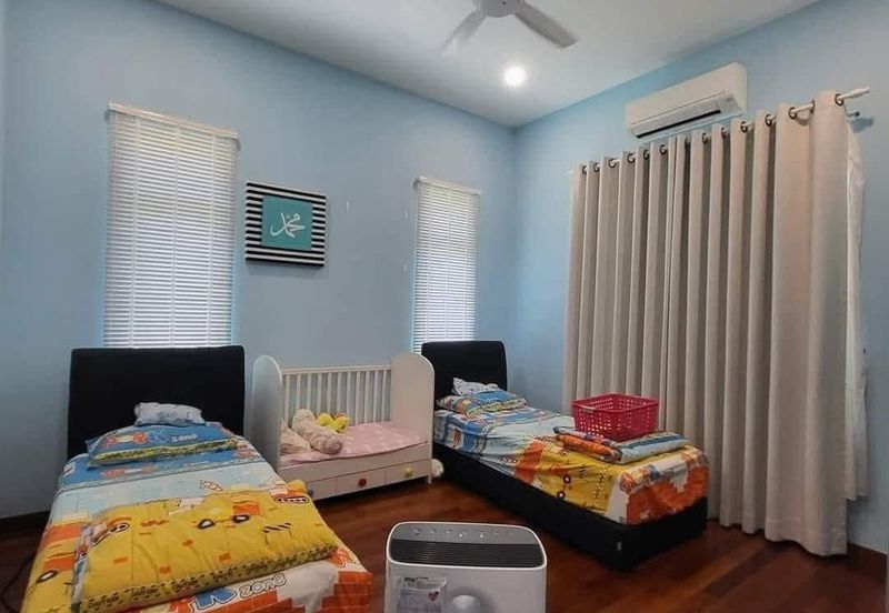 Ipoh tambun upland partial furnished 2sty semi-d corner house for rent