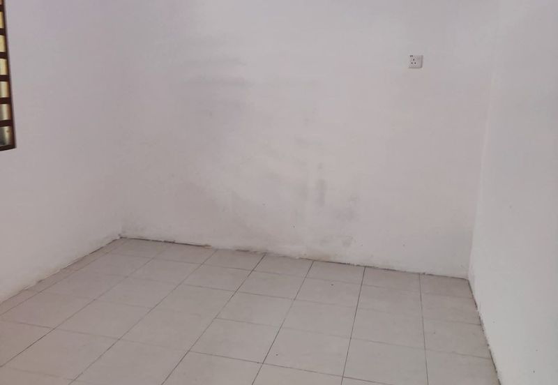 Ipoh chemor gemilang single storey corner house for rent