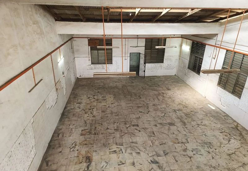Ipoh pengkalan 1 super big fully covered semi-d factory for rent