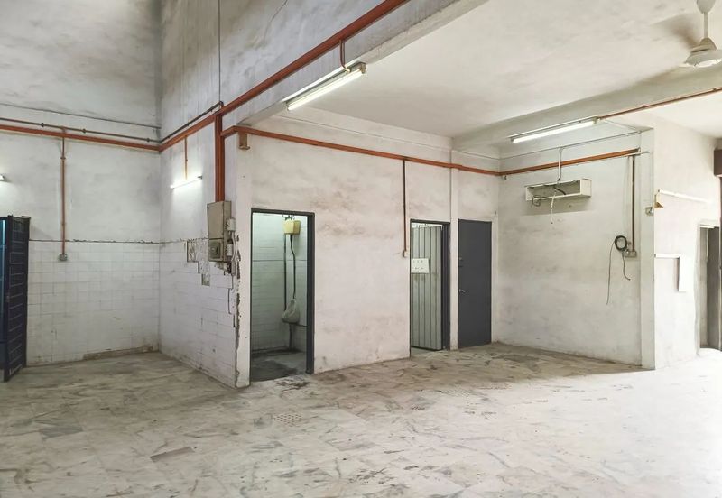 Ipoh pengkalan 1 super big fully covered semi-d factory for rent